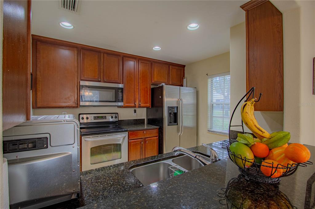 10917 BRICKSIDE COURT, RIVERVIEW, FL — photo 5 of 12