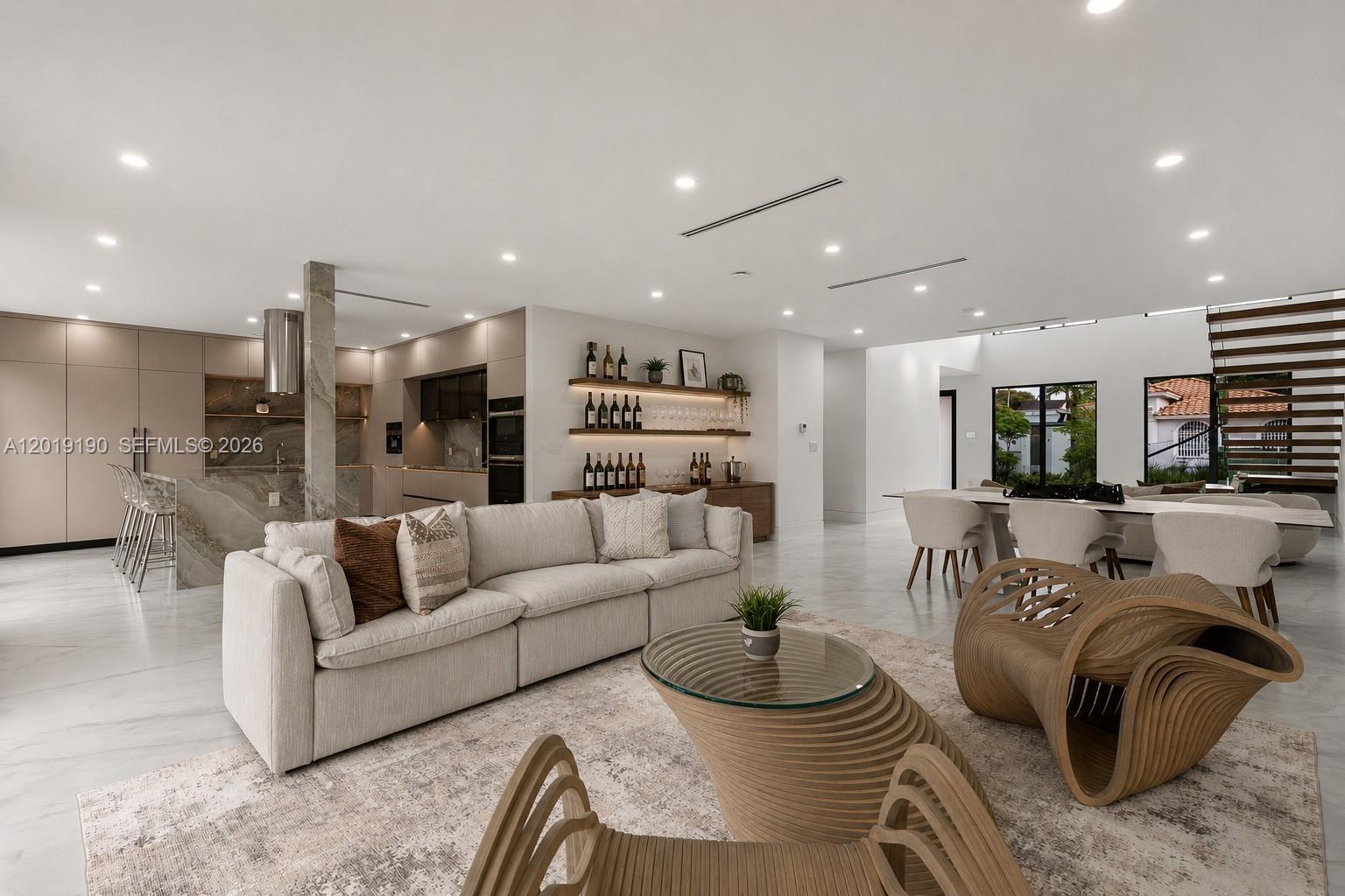 2265 SW 4 St, Miami FL 33135