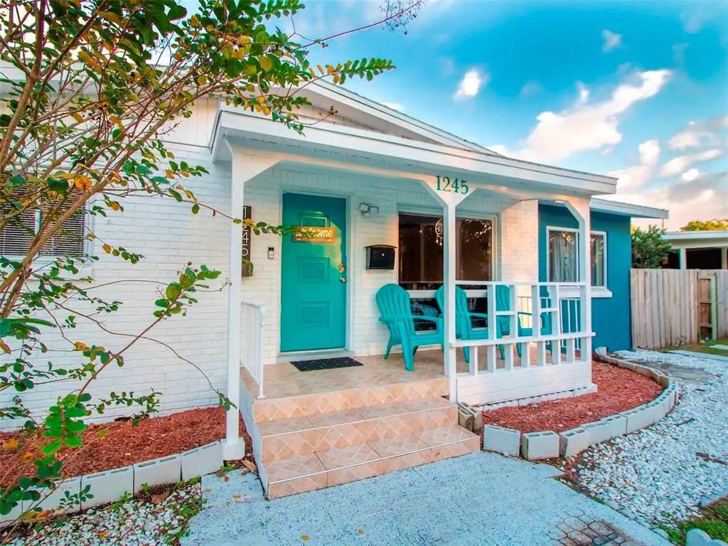 1245 CATALPA LN UNIT 1