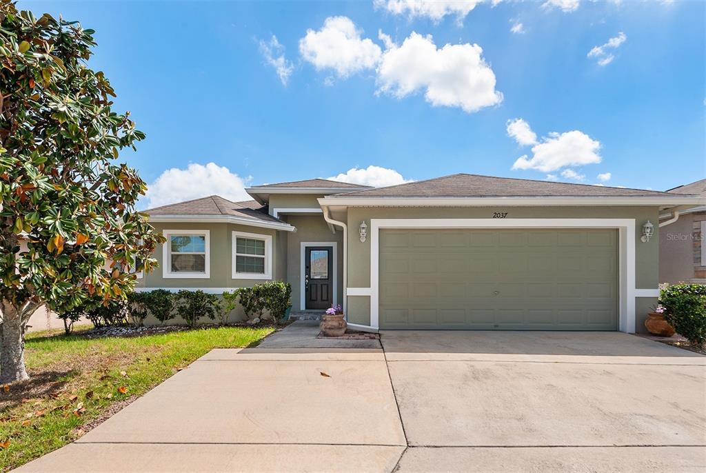 2037 LAKERIDGE DRIVE