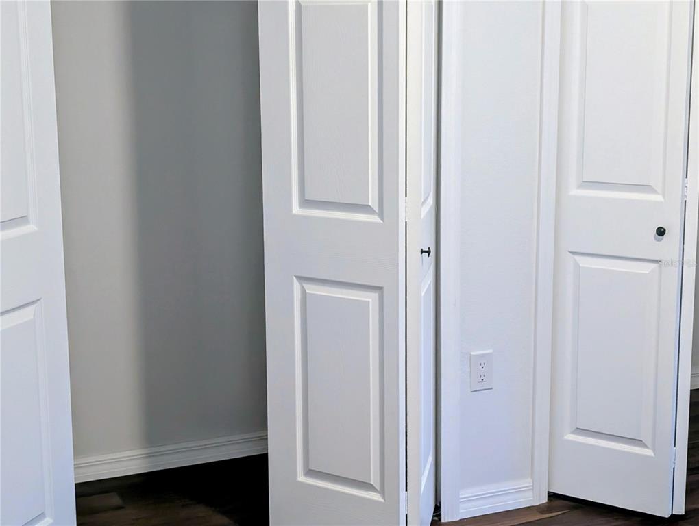 776 E BROADWAY STREET, OVIEDO, FL — photo 4 of 9