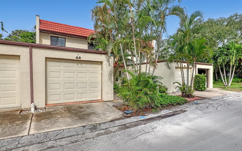 8761 ILEX COURT