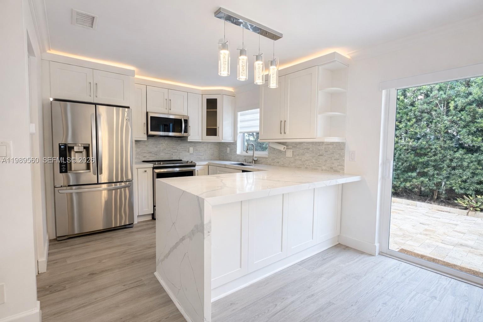 10971 NW 12th Pl, Plantation FL 33322