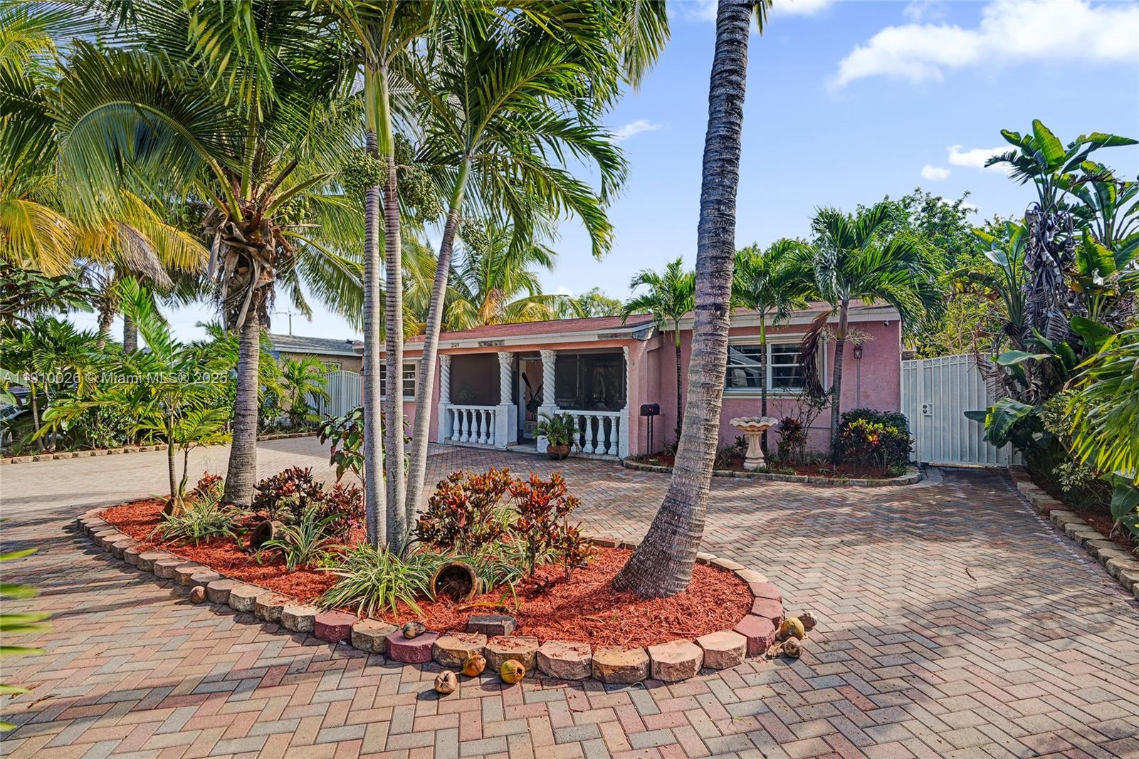 2519 Bahama Dr, Miramar FL 33023