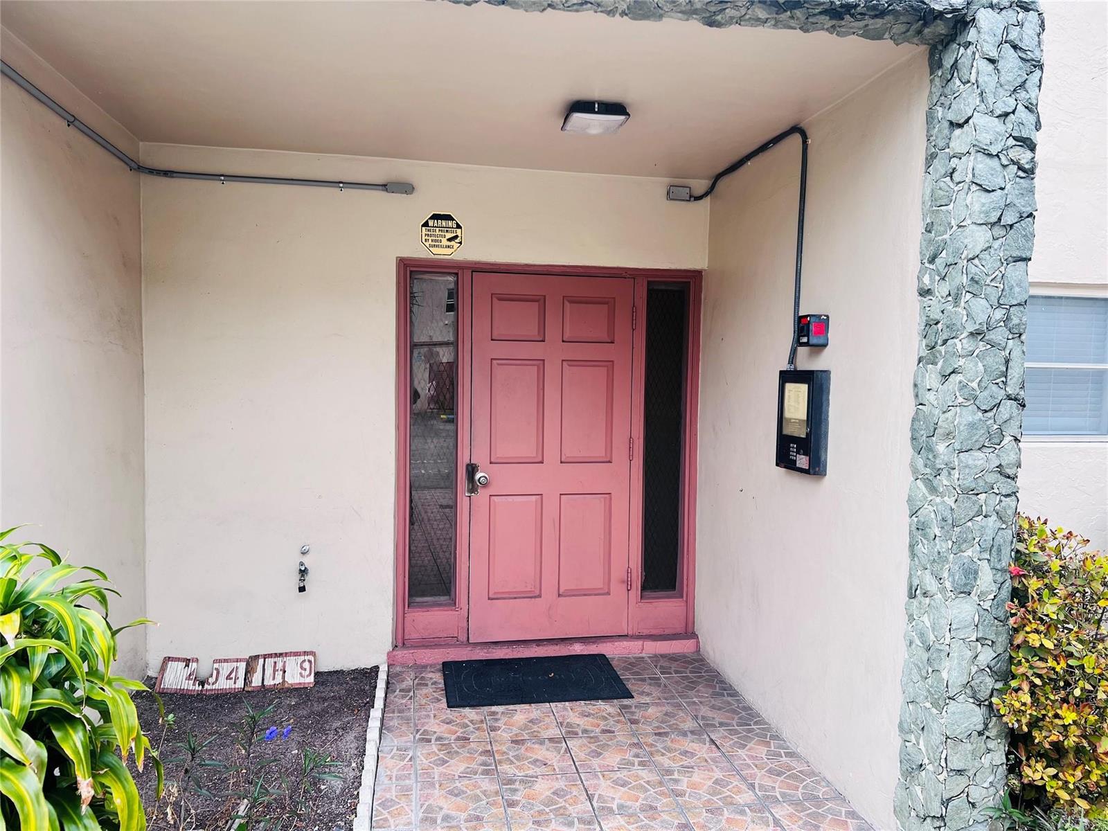 4046 NW 19th Street # 203, Lauderhill FL 33313
