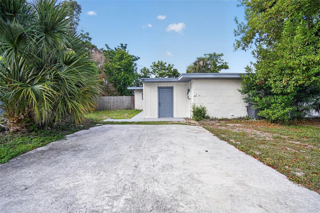 1501 7TH STREET SE, WINTER HAVEN, FL — photo 3 of 16