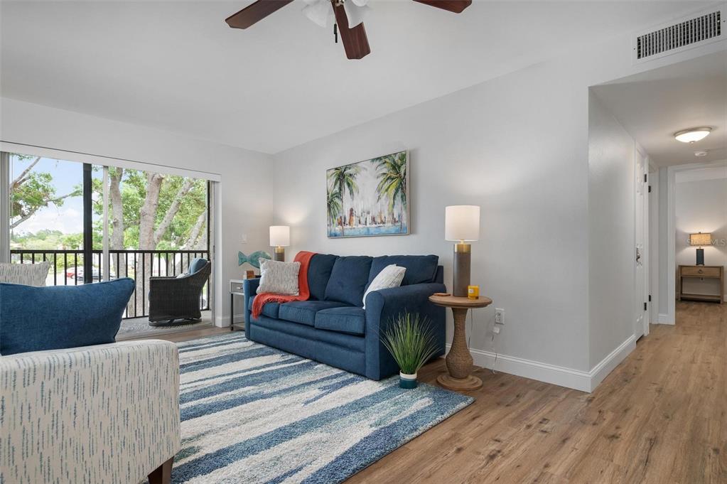 3201 BENEVA ROAD UNIT 201, SARASOTA, FL — photo 4 of 30