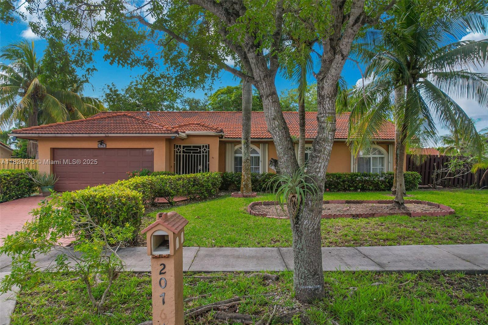 20761 SW 130th Ct, Miami FL 33177