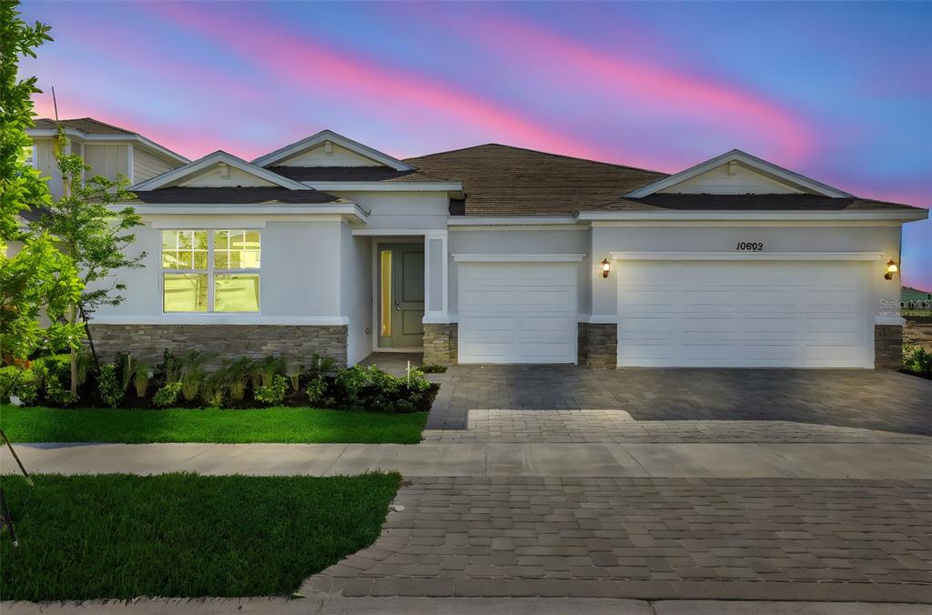 10693 NW SUNCREST LOOP
