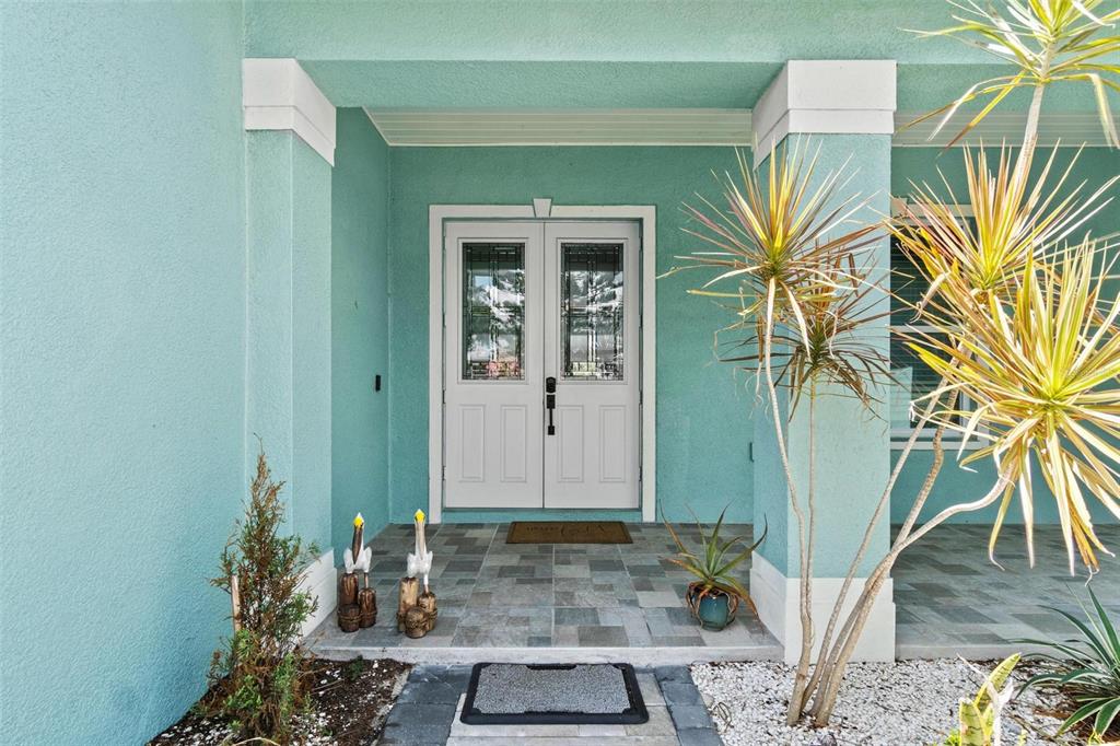 716 LAUREL AVENUE, VENICE, FL — photo 3 of 30