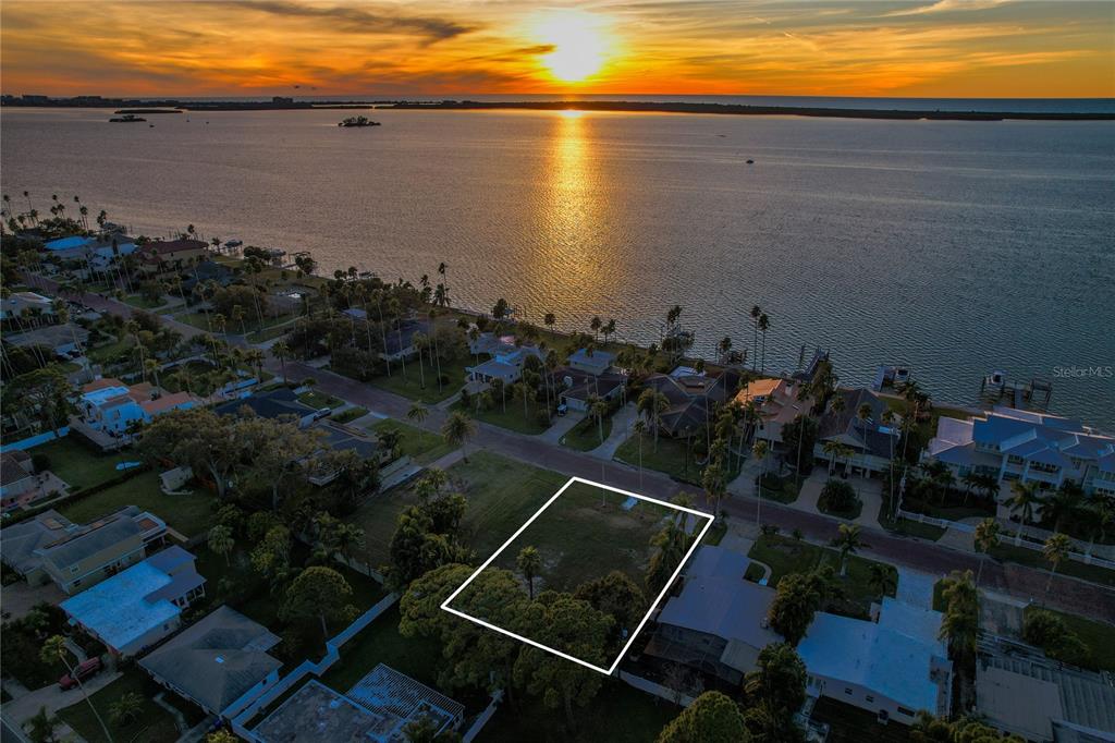 1645 SANTA BARBARA DRIVE, DUNEDIN, FL — photo 4 of 27