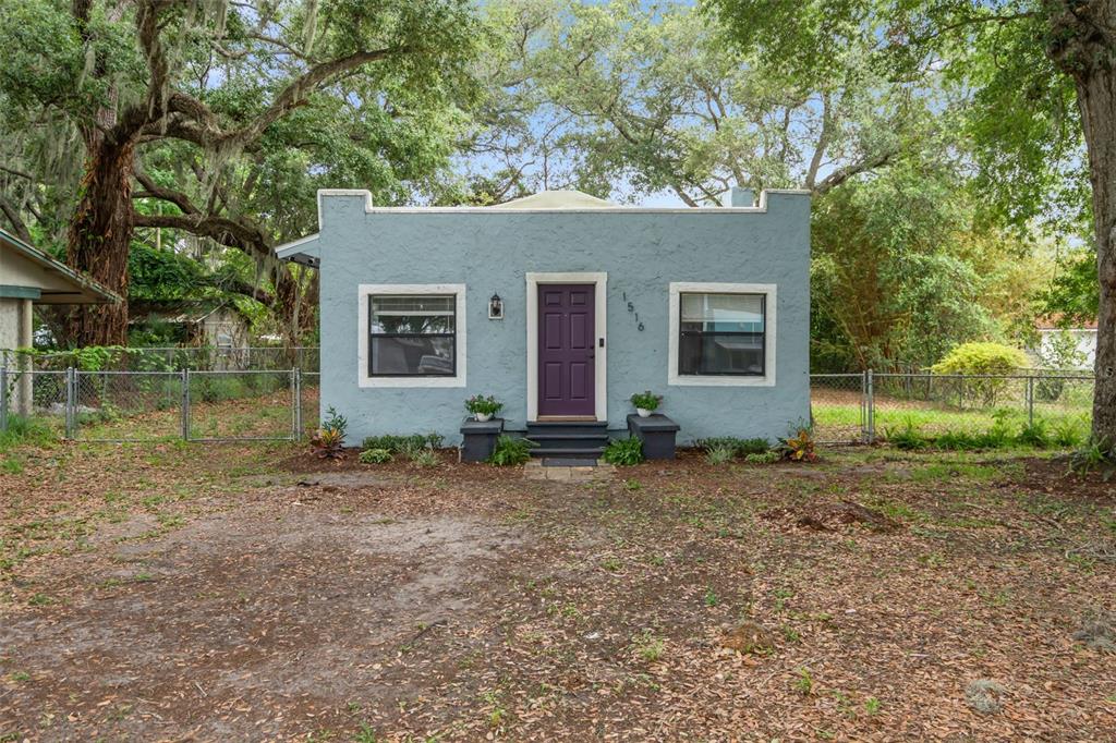 1516 E ELM ROAD