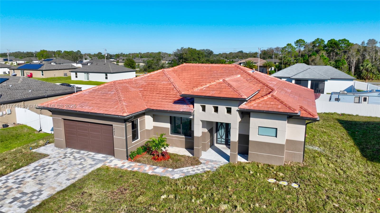 257 Lisette ST, Fort Myers FL 33913