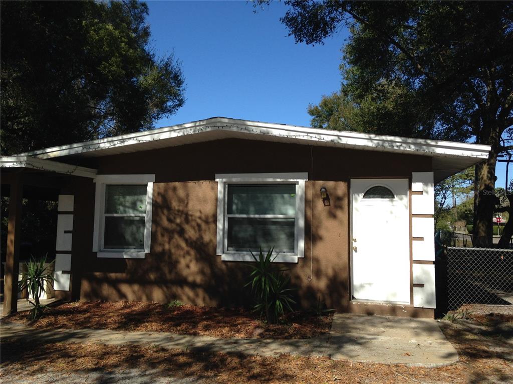 2605 PEMBROOK DRIVE