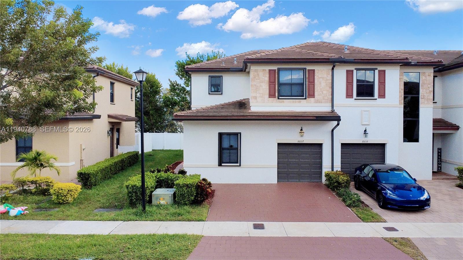 10137 W 32nd Ln, Hialeah FL 33018