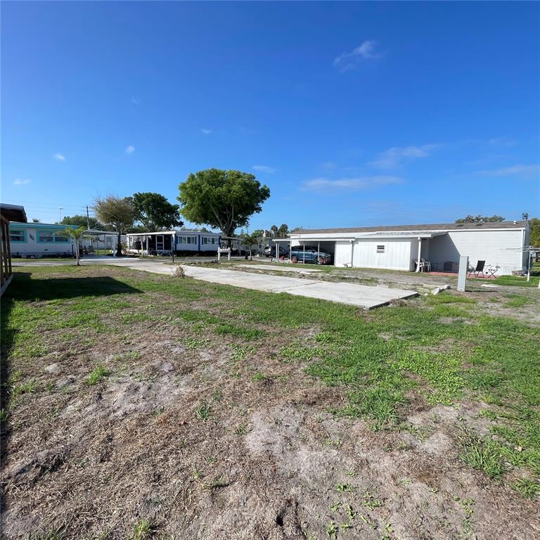 420 49TH STREET E UNIT 13, PALMETTO, FL — photo 3 of 17