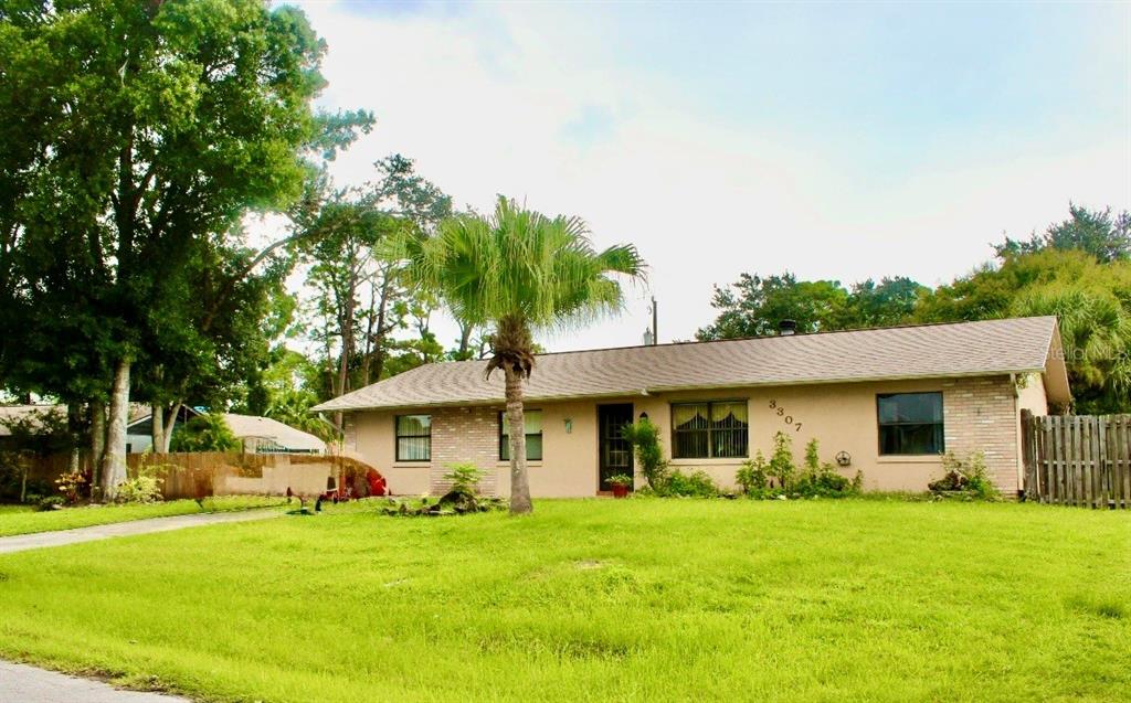 3307 QUEEN PALM DRIVE