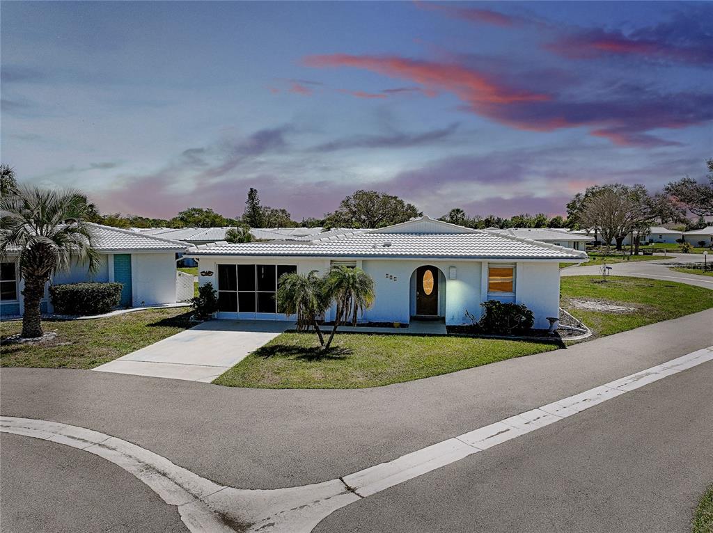 397 CIRCLEWOOD DRIVE UNIT Z1