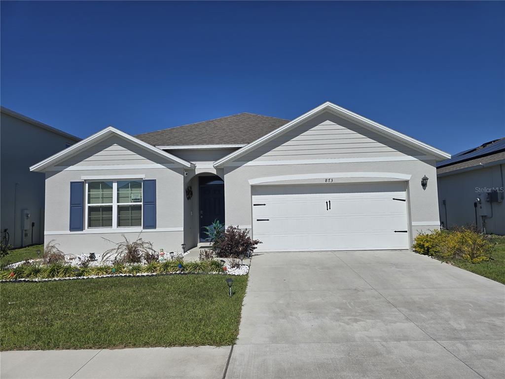 873 AMBLESIDE DRIVE