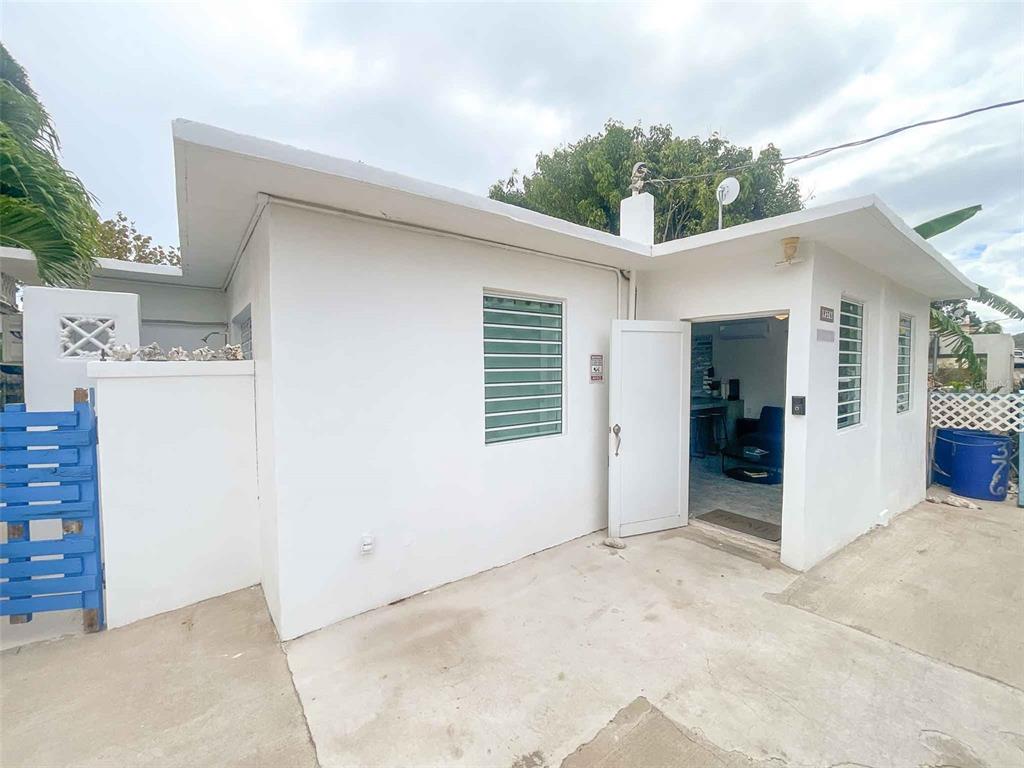 376 CALLE GIRASOL