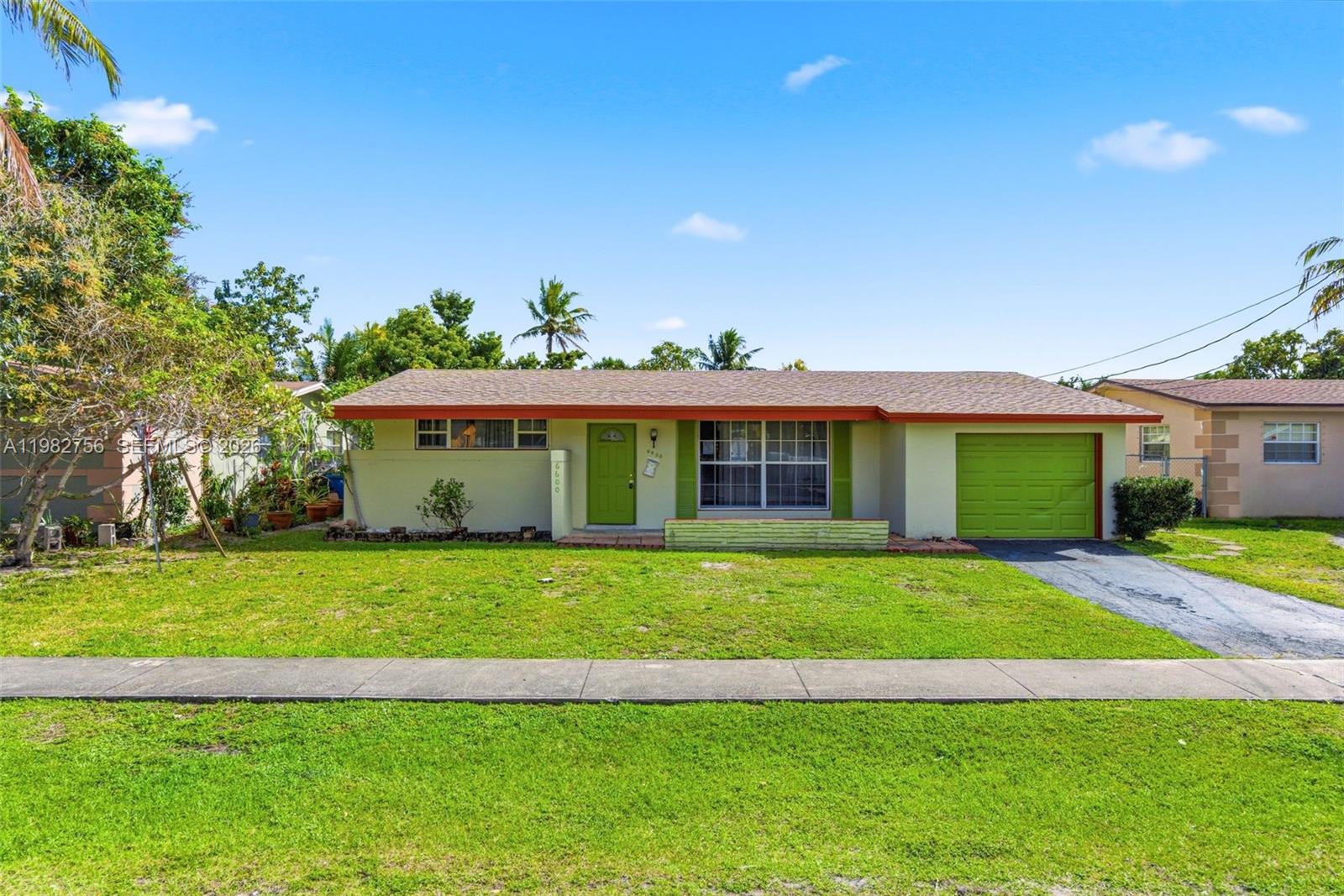 6600 NW 26th St, Sunrise FL 33313