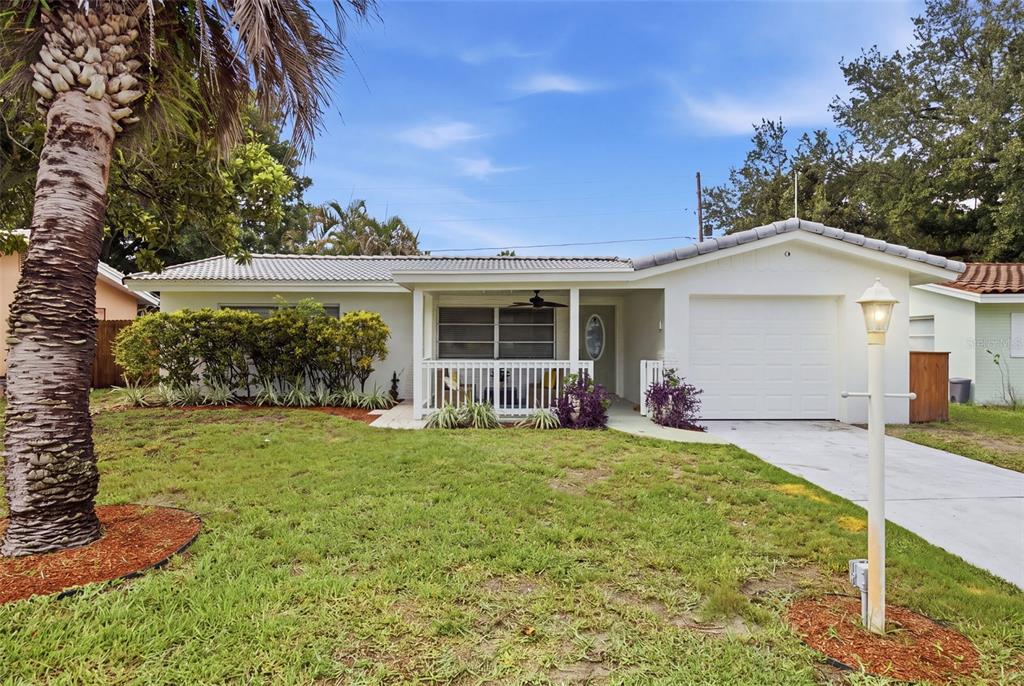 2075 INDIGO DRIVE, CLEARWATER, FL — photo 2 of 25