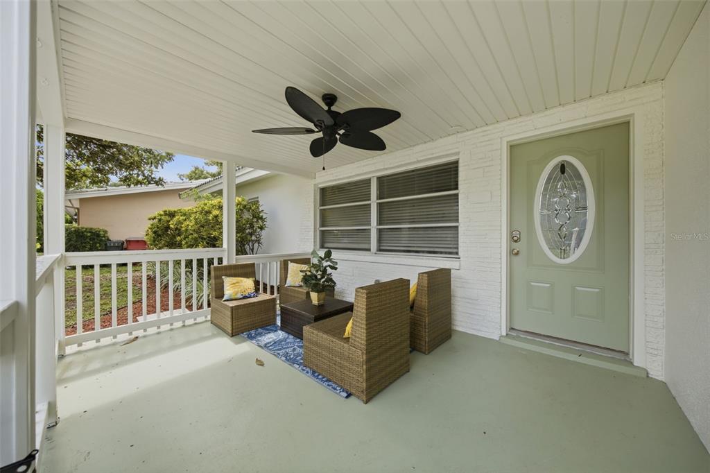 2075 INDIGO DRIVE, CLEARWATER, FL — photo 4 of 25
