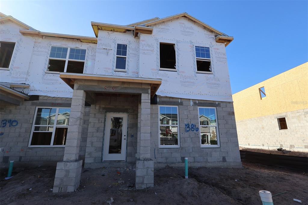 1386 MOUNT ROYAL DRIVE