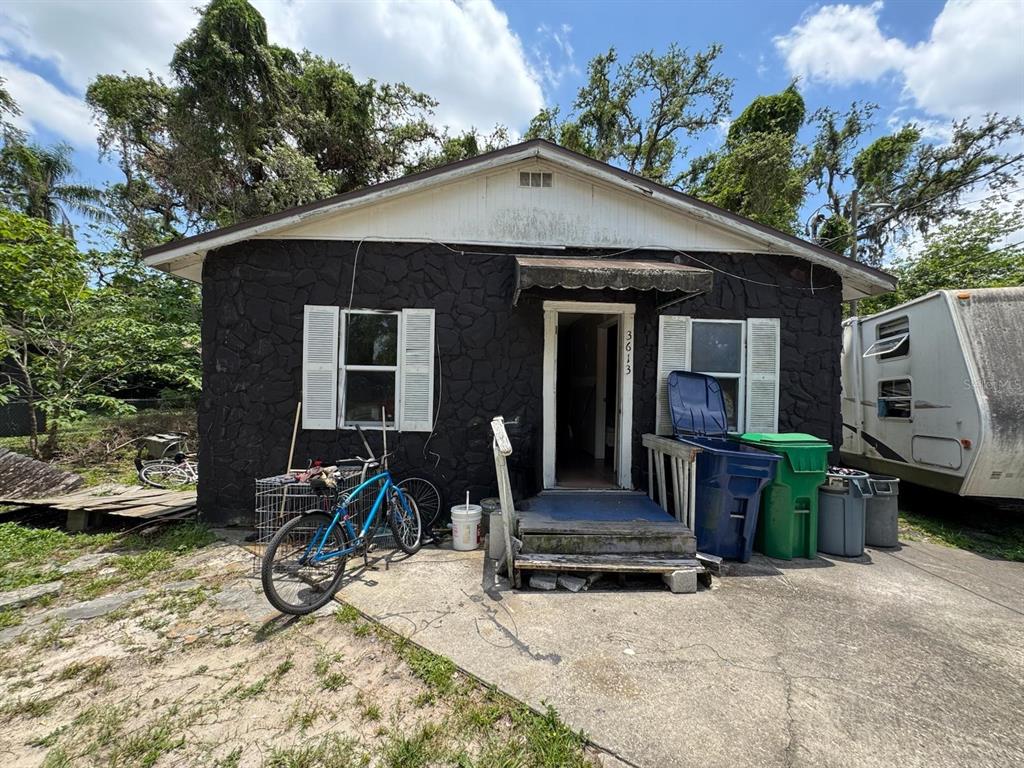 3613 DELEUIL AVENUE
