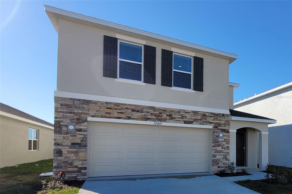 32468 WEATHERED OAK DRIVE