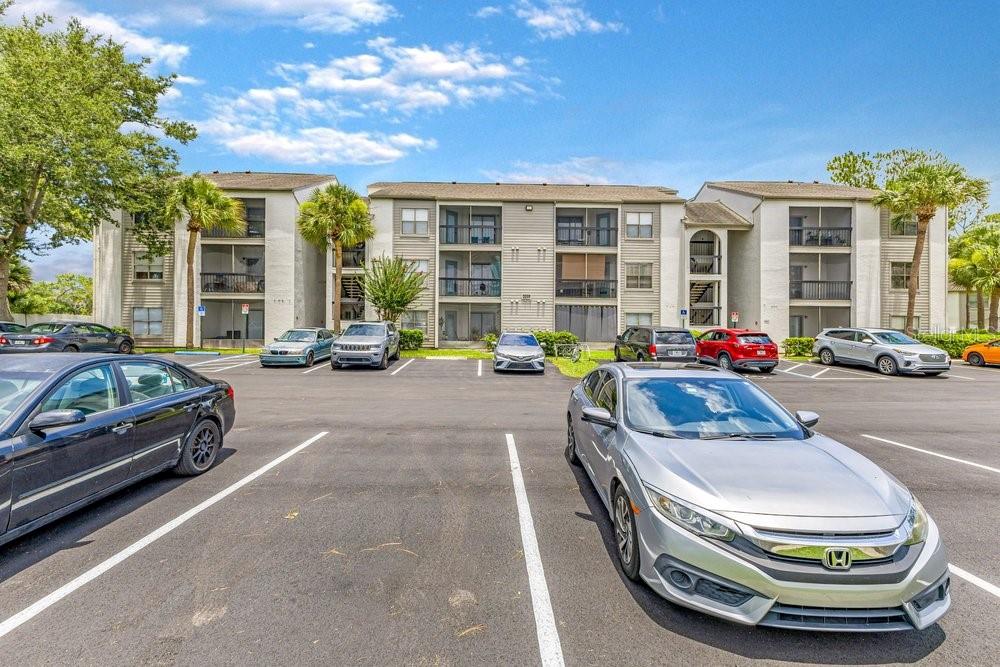 2231 CASCADES BOULEVARD UNIT 304