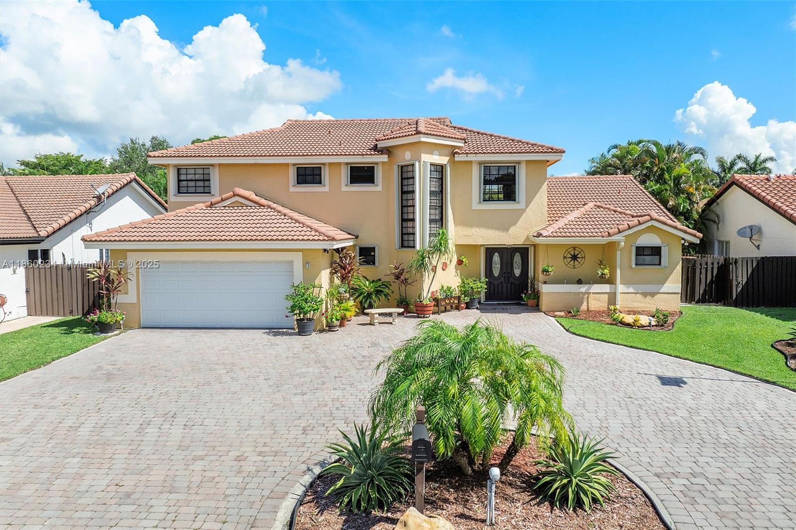 15613 SW 55th Ter, Miami FL 33185