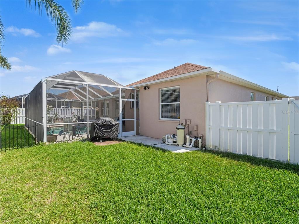 535 PLANTERS MANOR WAY, BRADENTON, FL — photo 4 of 30