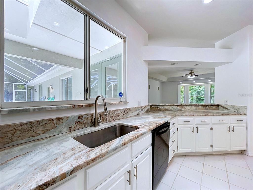 464 E LIBERTY STREET, HERNANDO, FL — photo 5 of 30