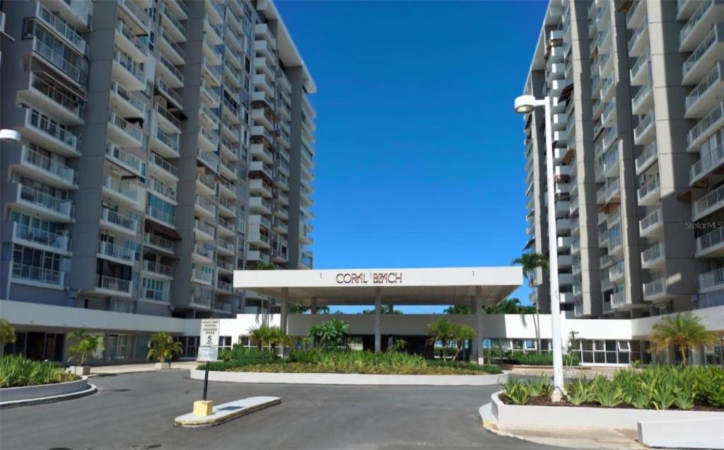 37 ISLA VERDE AV UNIT 1716