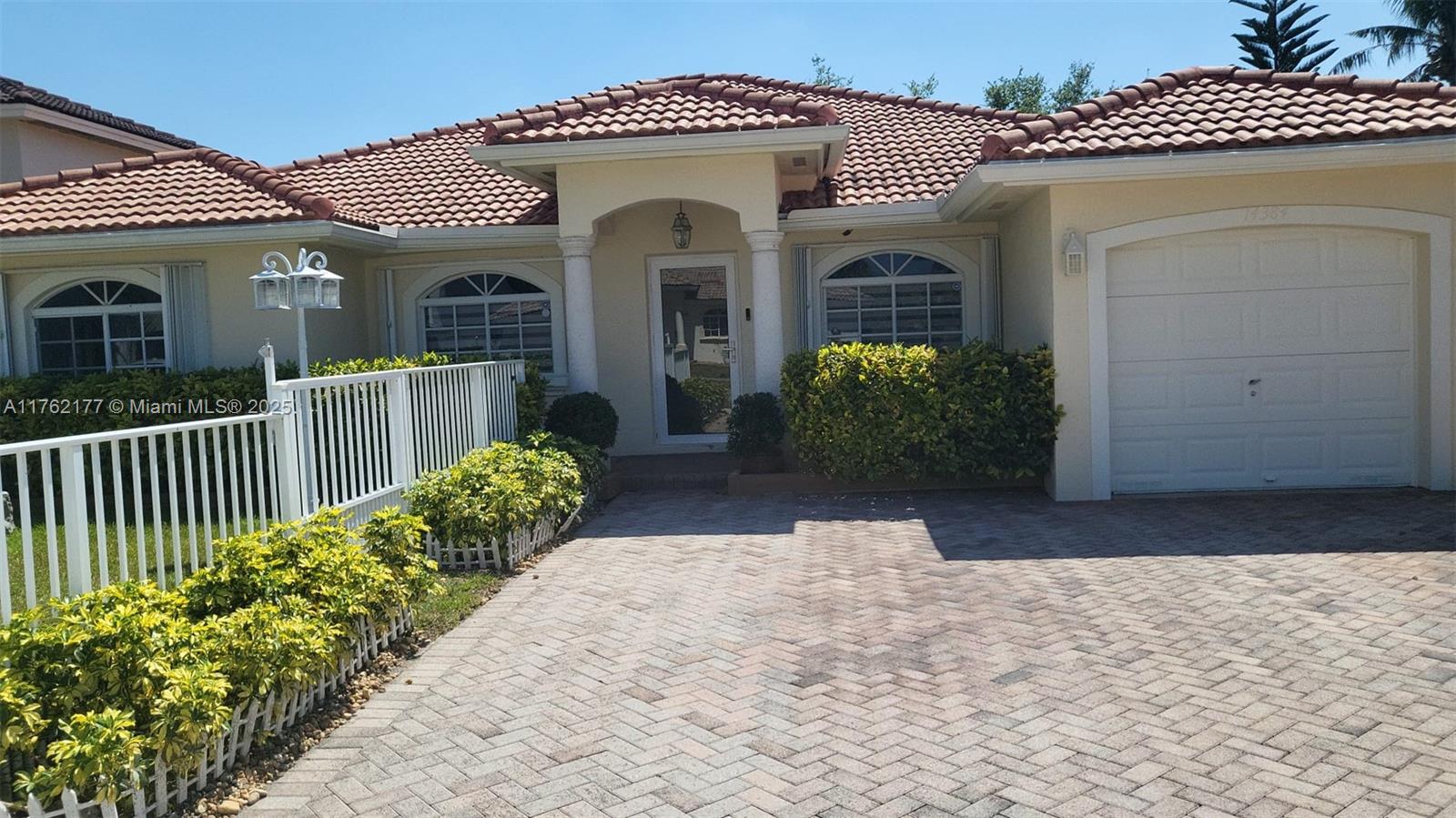 14384 SW 167th Ter, Miami FL 33177