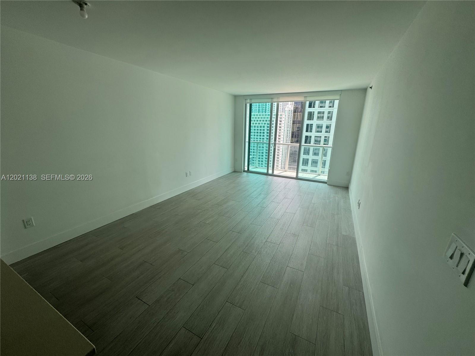 500 Brickell Ave # 3204, Miami FL 33131