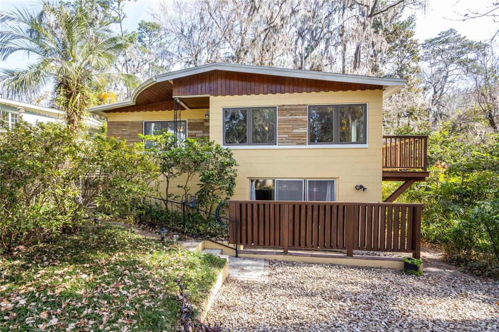 311 SW 27TH STREET