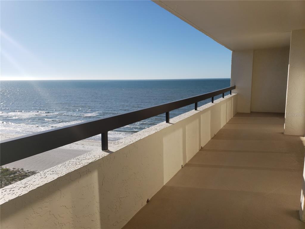 1460 GULF BOULEVARD UNIT 1102, CLEARWATER, FL — photo 2 of 30