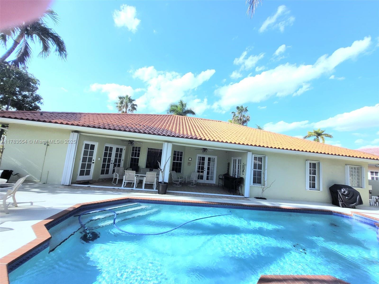 14246 SW 21st Ter, Miami FL 33175