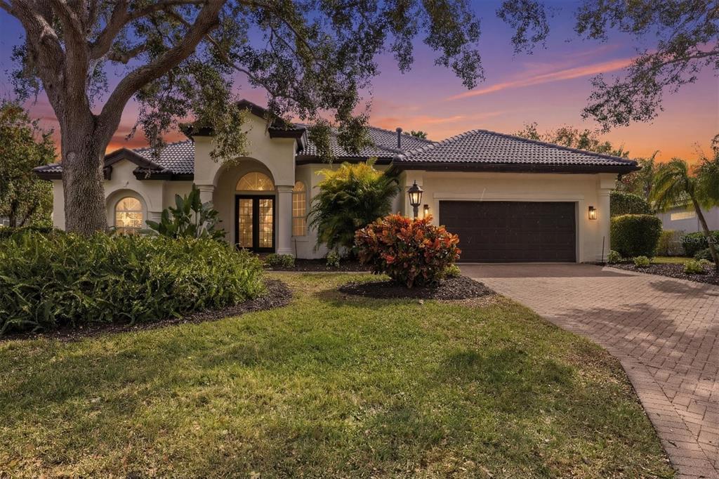 6922 STANHOPE PLACE