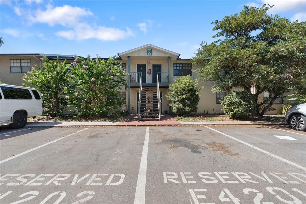 204 PINE TULIP COURT UNIT 201