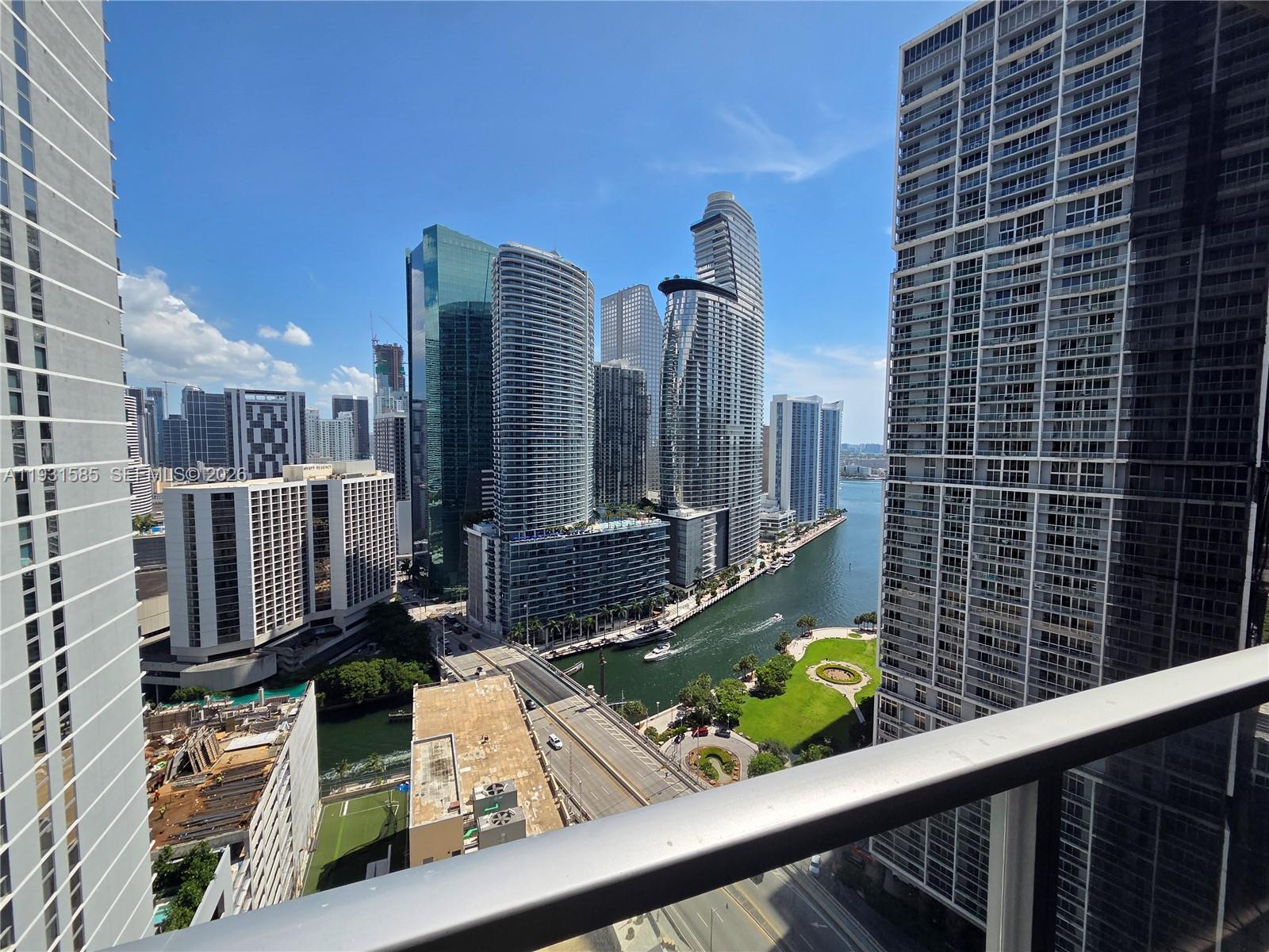 500 Brickell Ave # 3105, Miami FL 33131