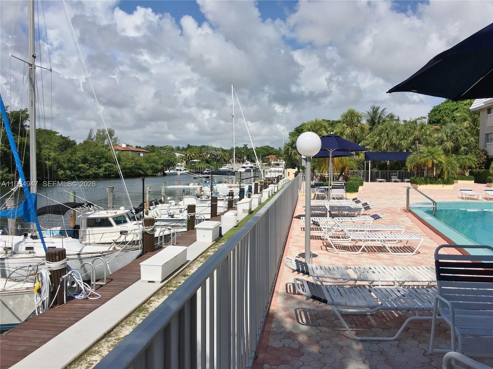 100 Edgewater Dr # 342, Coral Gables FL 33133