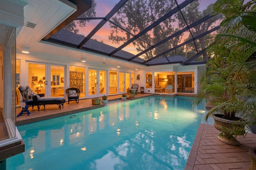 602 S RIVERHILLS DRIVE, TEMPLE TERRACE, FL — photo 3 of 30