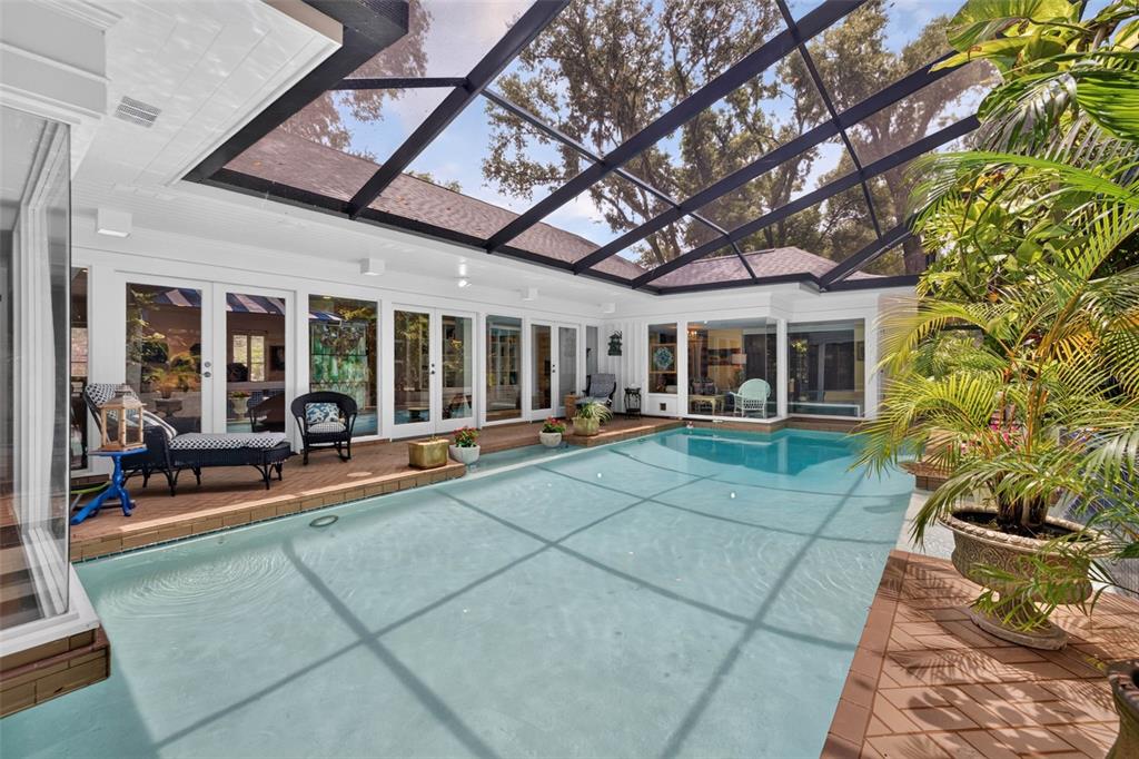 602 S RIVERHILLS DRIVE, TEMPLE TERRACE, FL — photo 4 of 30