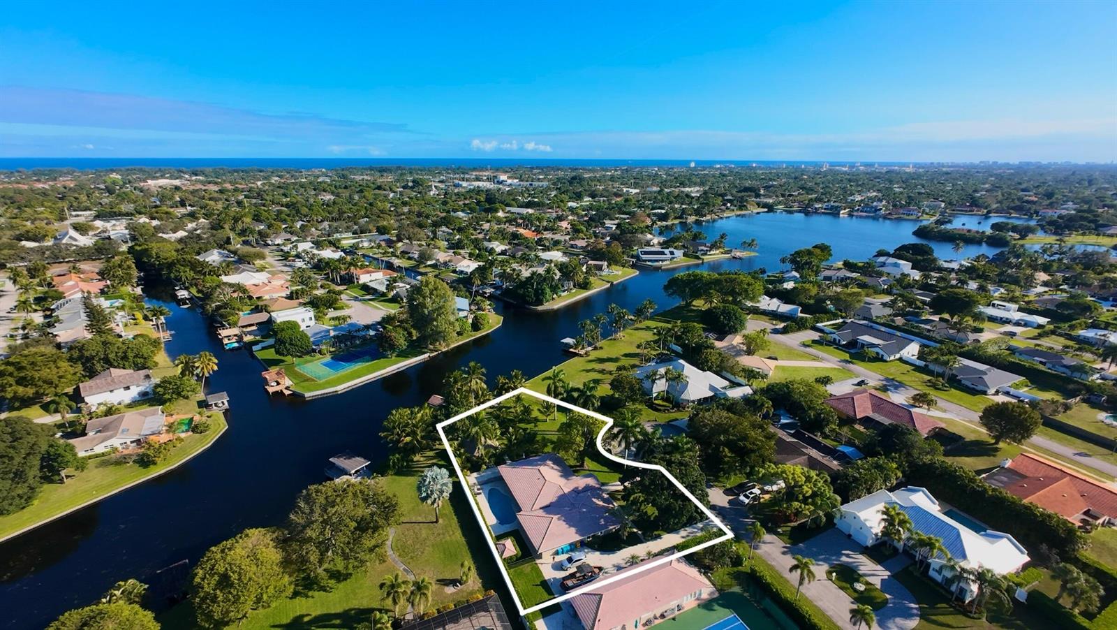 937 SW 34th Court, Boynton Beach FL 33435