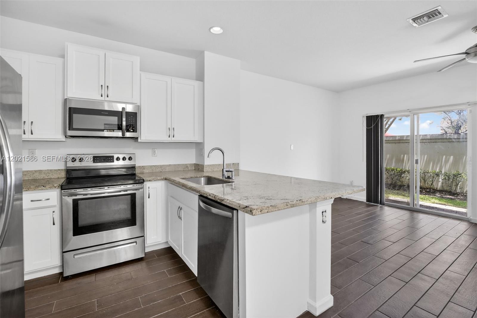 4019 NW 11th Dr, Lauderhill FL 33313