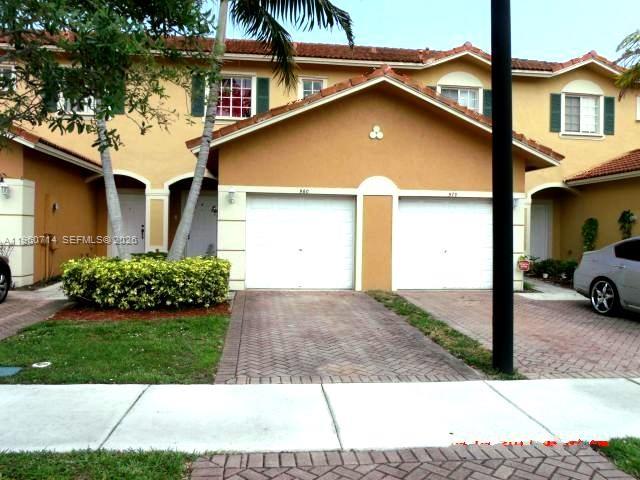 560 Saint Tropez Ln, Margate FL 33068