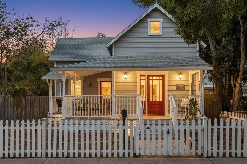 812 6TH STREET N